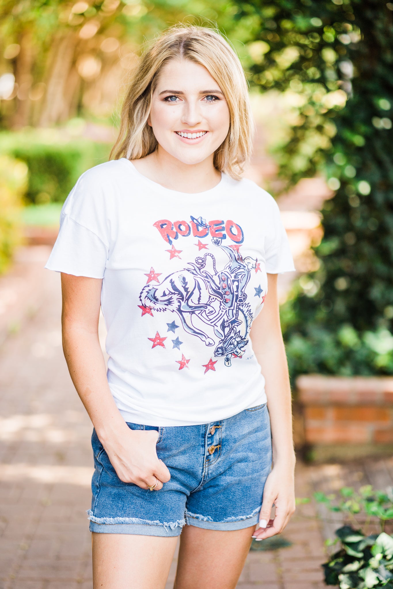 Star Rodeo Graphic Tee - Pistols and Petticoats